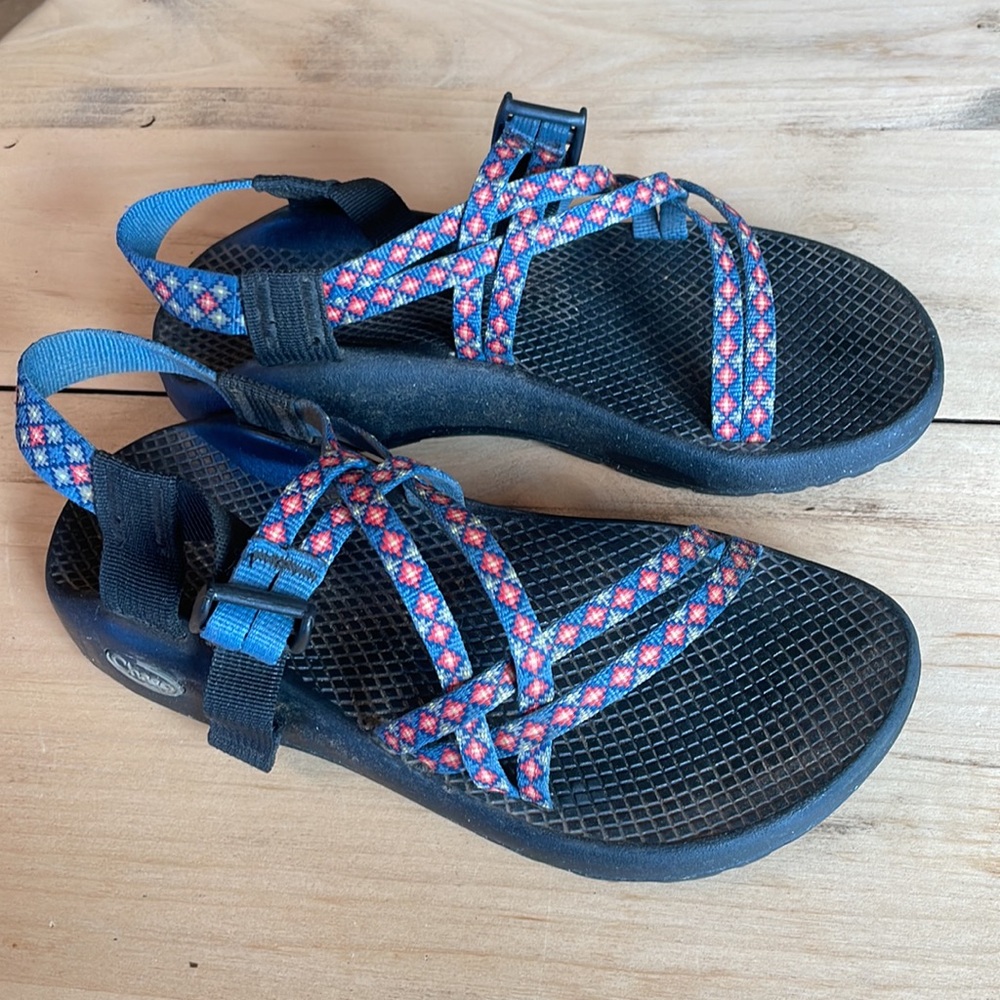 Womens Chaco Sandals, size 7